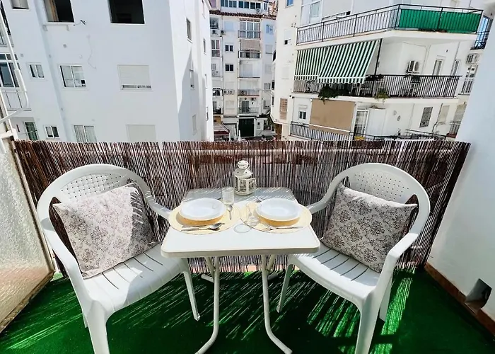 Estudio Pleno Centro De Con Balcon Y Piscina By South Costa Apartman